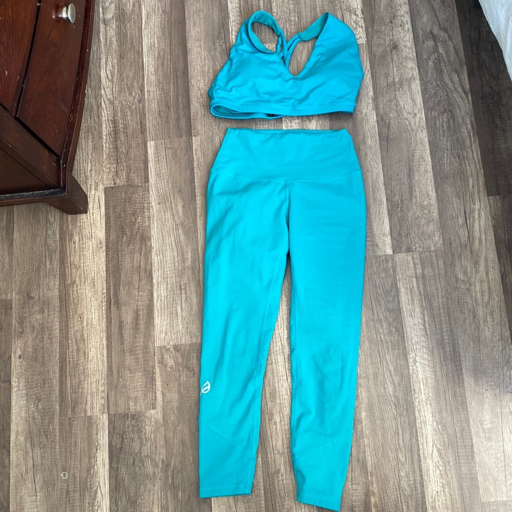 P’tula legging and sports bra set